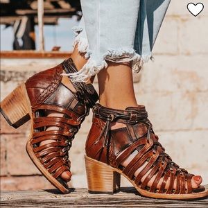 FreeBird WAZEE- Cognac Multi size “9” (fits size 10 - 10.5!)